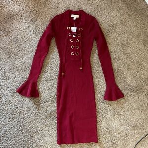 Burgundy bodycon ribbed dress with bell sleeves